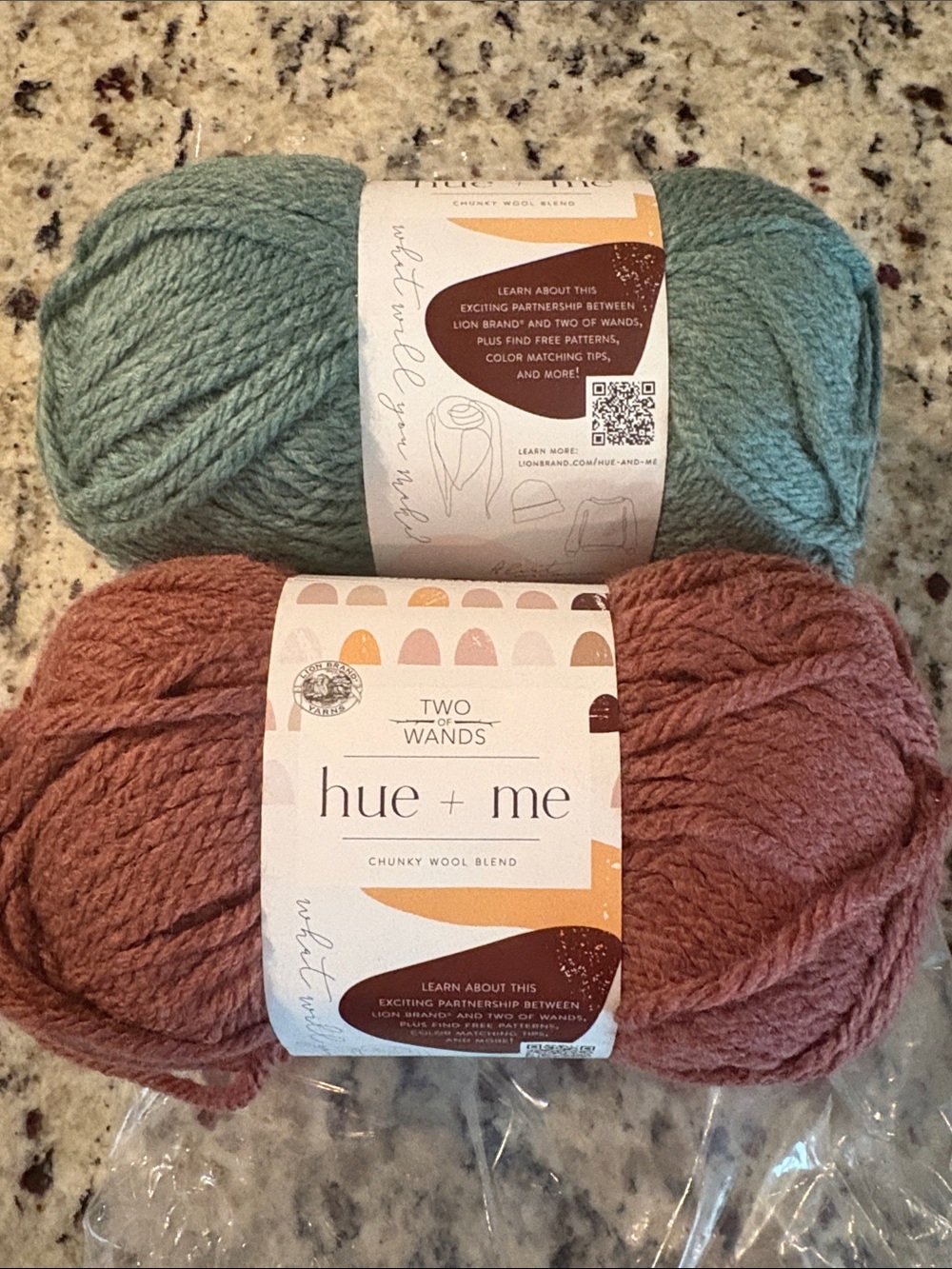 Hue + Me Chunky Wool Yarn - Agave Green and Love Song Rose
